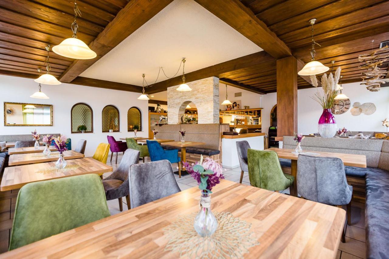 Landhotel Kueffner Pfedelbach Экстерьер фото